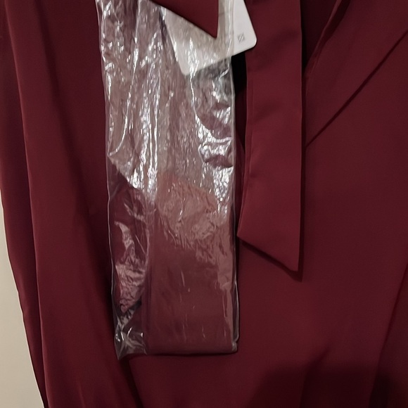 NWT Jumpsuit Sleeveless Ruffle Mock Neck Belt with Pockets Wide Leg Pants - Picture 5 of 7